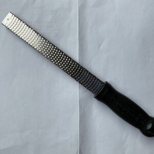 Microplane Classic Stainless Steel Zester/Cheese Grater - Patent 5100506